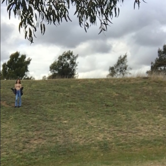 Meet your Posher, Giselle - Picture 1 of 1